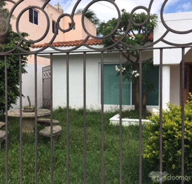 HERMOSA CASA EN RENTA - 1