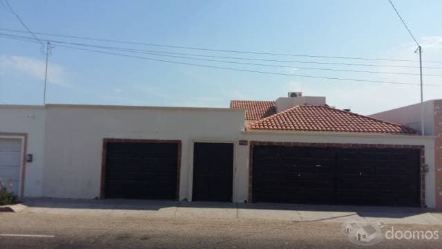 CASA EN VENTA EN PLAYA DE BAHIA DE KINO SONORA - 1