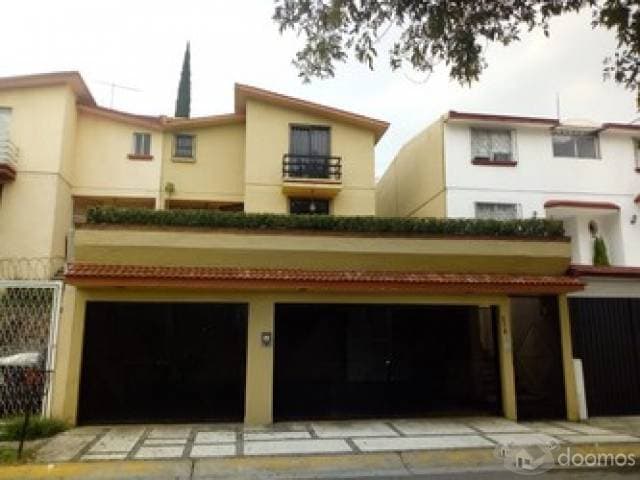 LINDA CASA MUY ILUMINADA - 1