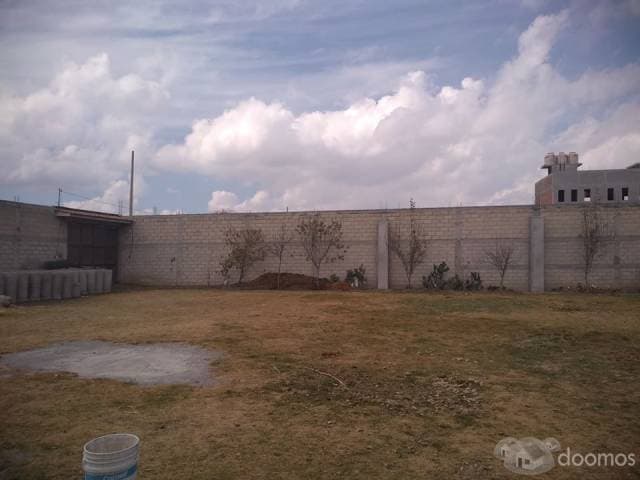 Venta de corral excelente para uso comercial o bodega en Zinacantepec - 1