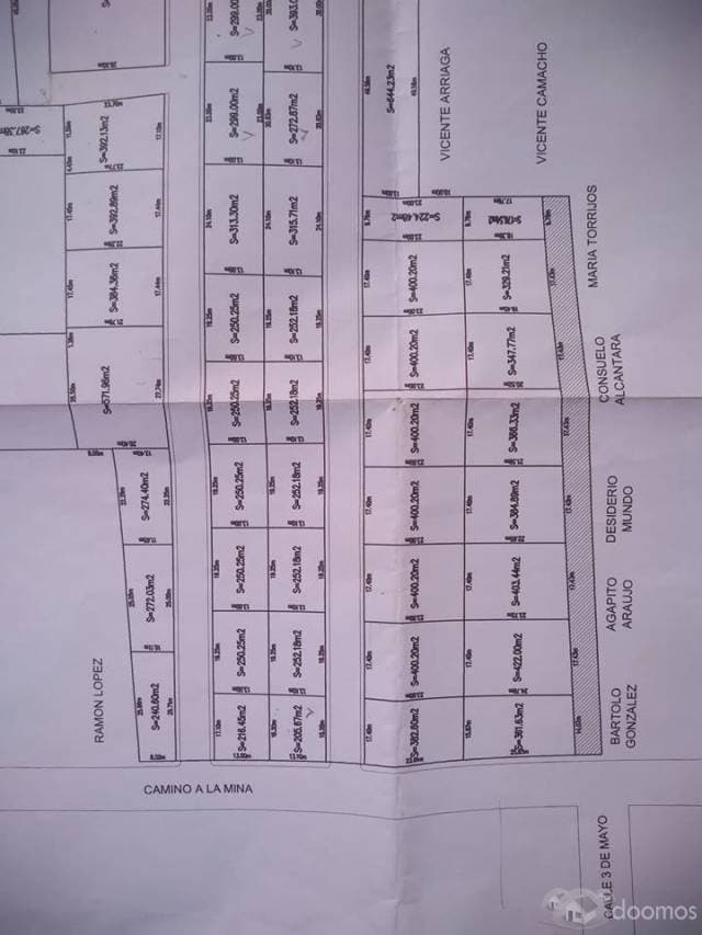 Terreno para uso industrial o comercial con parcelas desde 300 metros hasta 2600 metros - 1