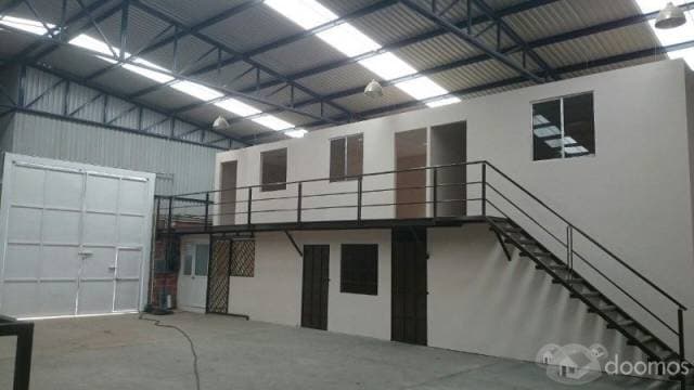 SE RENTA O VENDE BODEGA EN CUMBRES DE CONIN - 1