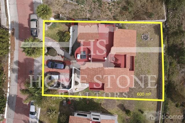 Hermosa casa en Venta con increíble vista en Fracc. Vista Real - 1