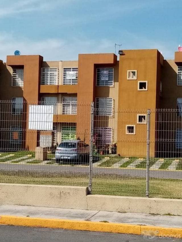En Venta magnifico Departamento Semi Nuevo Los Héroes Técamac VI - 1