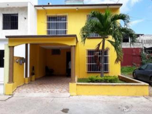 CASA EN VENTA EN LA CALLE RUIS COLONIA VILLA DEL TRIUNFO - 1