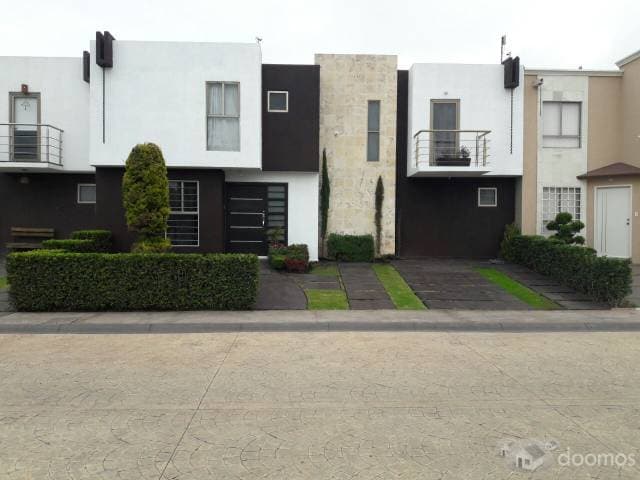 CASA EQUIPADA EN VENTA UBICACIÓN ATOTONILCO, HIDALGO. - 1