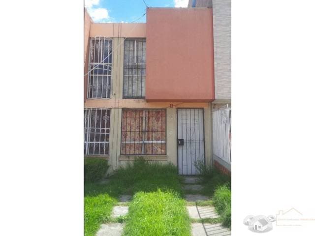 CASA EN RENTA LOS HEROES COACALCO - 1
