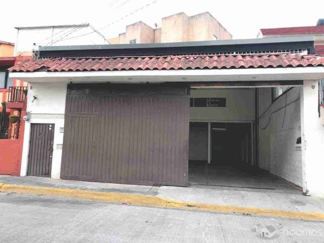 BODEGA CON OFICINAS EN JARDINES DE ATIZAPAN - 1