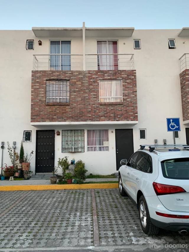 HERMOSA CASA EN VENTA TRES NIVELES LERMA ESTADO DE MEXICO - 1