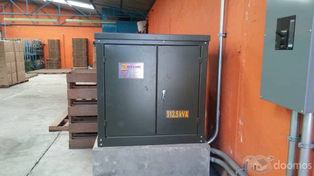 Rento Bodega Industrial con Instalación de media Tensión 490 M2 - 1