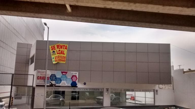EXCELENTE LOCAL EN RENTA EN LA 31 PONIENTE PUEBLA - 1