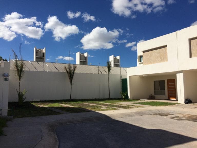 Casa Amueblada con Servicios Z.Industrial SLP - 1