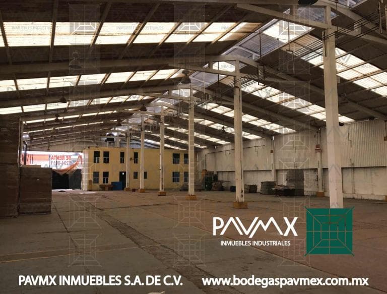 BODEGA EN RENTA 2500m2 XALOSTOC - 1