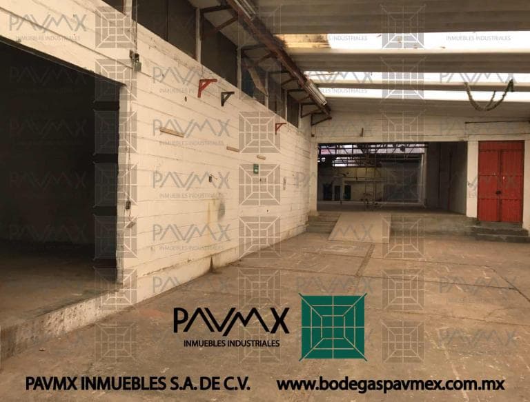 BODEGAS EN RENTA SANTA CLARA1600m2 - 1