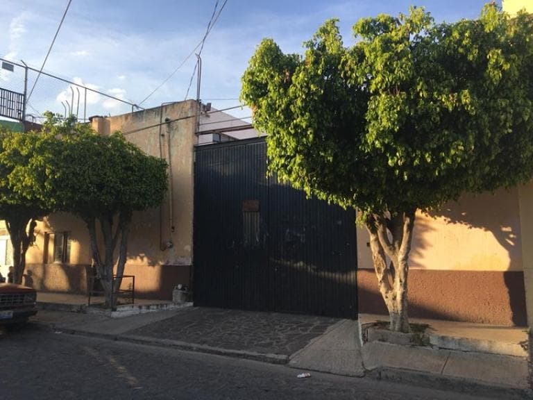Bodegas en Venta, Col. Aldama, Tetlan, Guadalajara, Jal. - 1