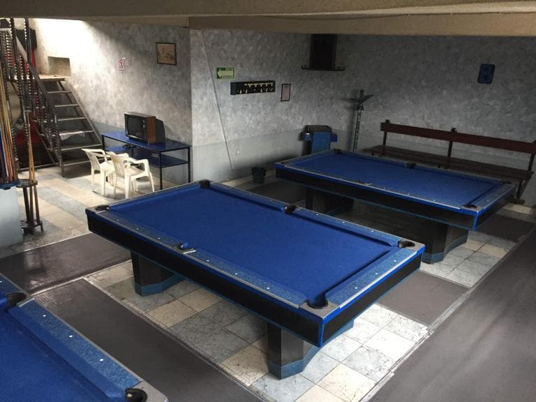 SE RENTA LOCAL EN APIZACO DE 80 METROS CUADRADOS - 1