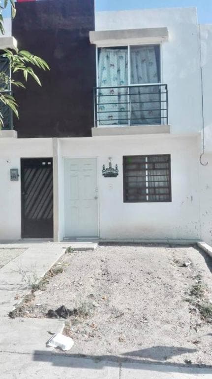 Se vende casa en García, casa en venta cerca de Lincoln, cas - 1