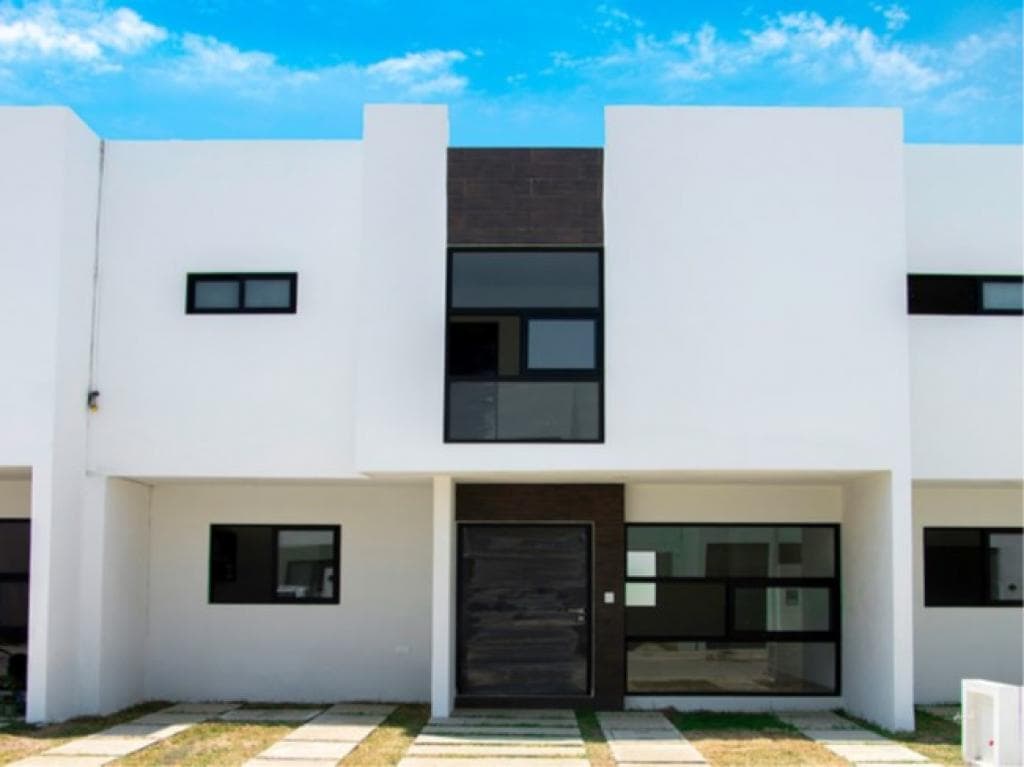 CASA NUEVA: Dos plantas; 130 m² de const. en terreno 105m² - 1