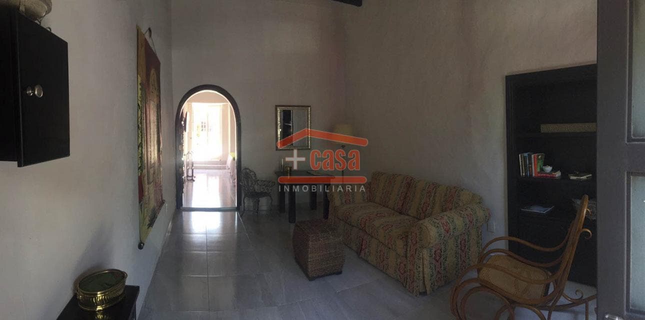 Casa amueblada en el centro histórico de la ciudad - 1