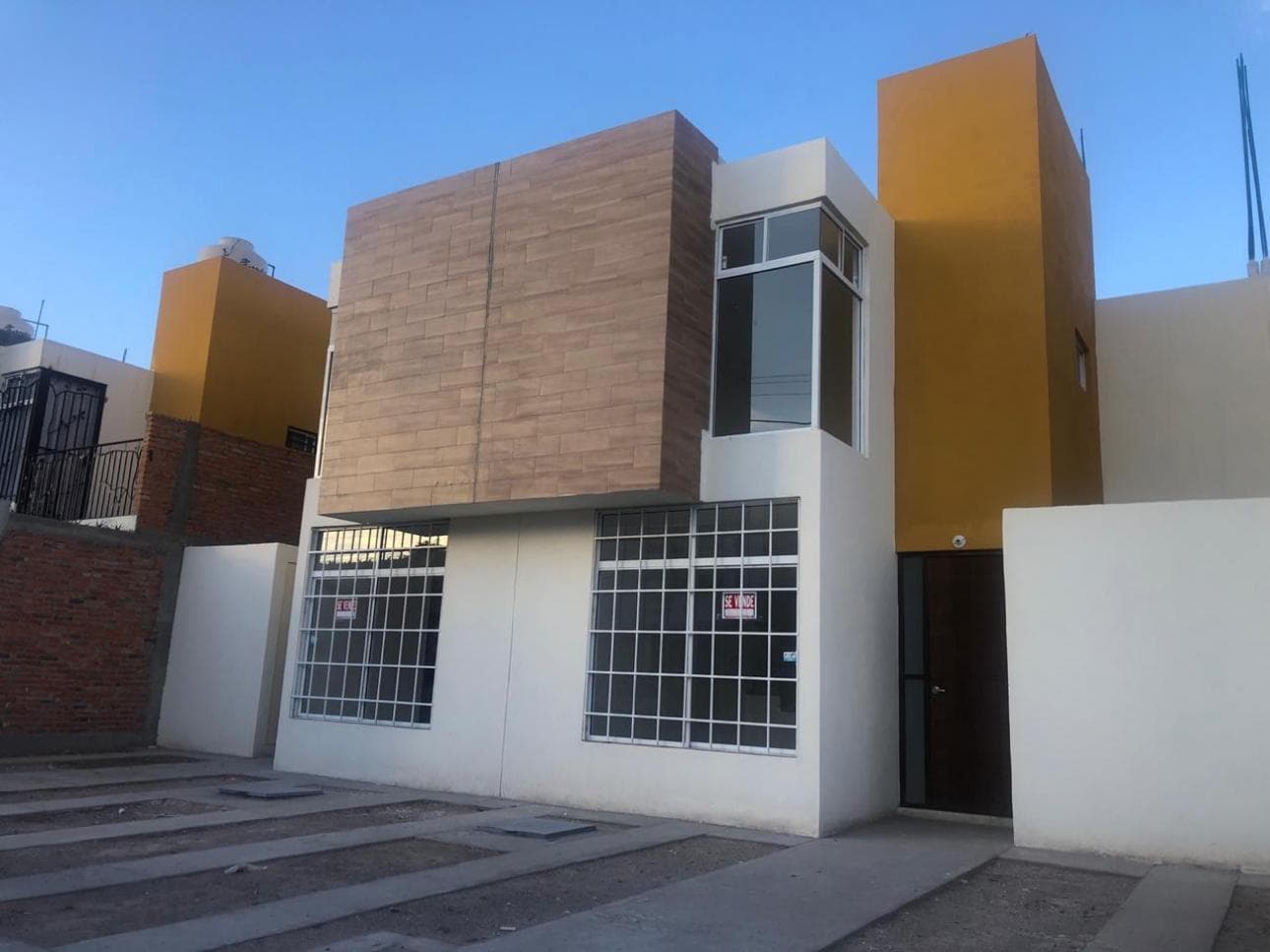 Ultima casa de 3rcs y 1.5 baños en Lomas del Mezquital - 1