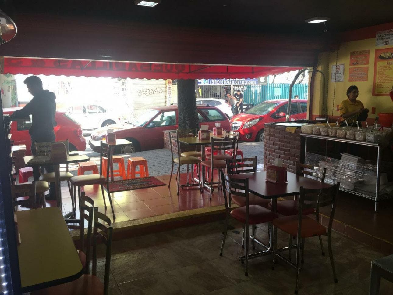 Local Comercial En Renta - 1