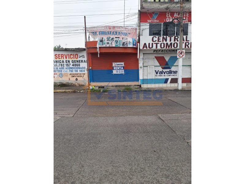VENTA DE LOCAL COMERCIAL COL. TAJIN, POZA RICA, Tajin - 1