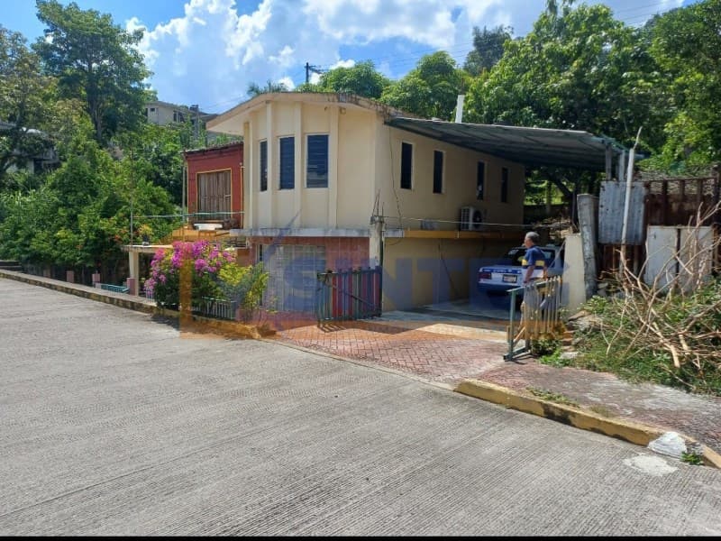 VENTA DE CASA 2 PISOS COL. SECTOR COATZINTLA, COATZINTLA, Coatzintla Centro - 1