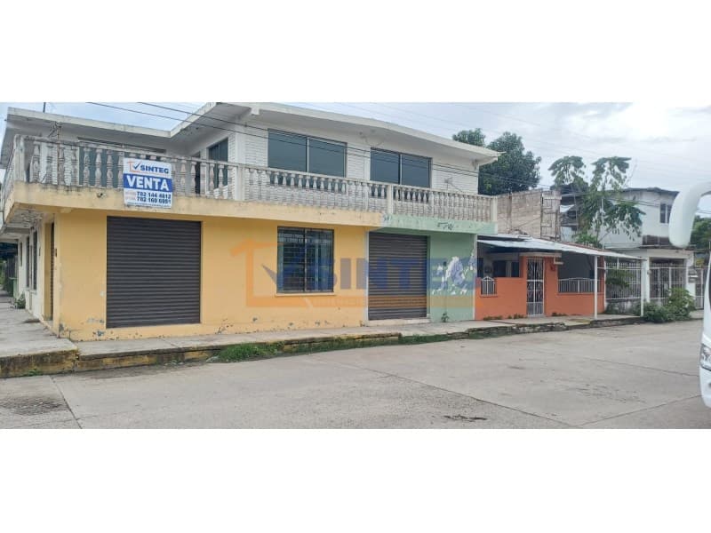 VENTA DE CASA CON 2 LOCALES EN COATZINTLA, VER., Adolfo Ruiz Cortines - 1