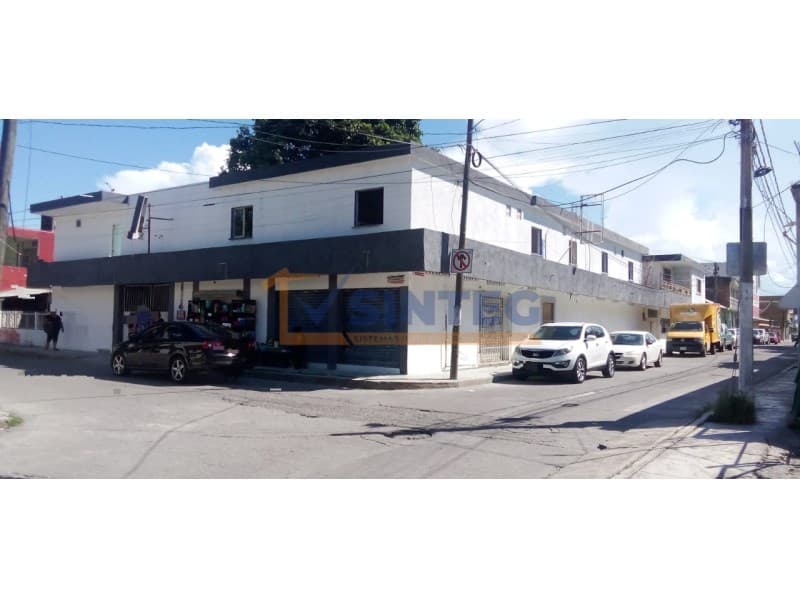 RENTA DE EDIFICIO 800 M2 COL. MANUEL A. CAMACHO, POZA RICA, Manuel Avila Camacho - 1