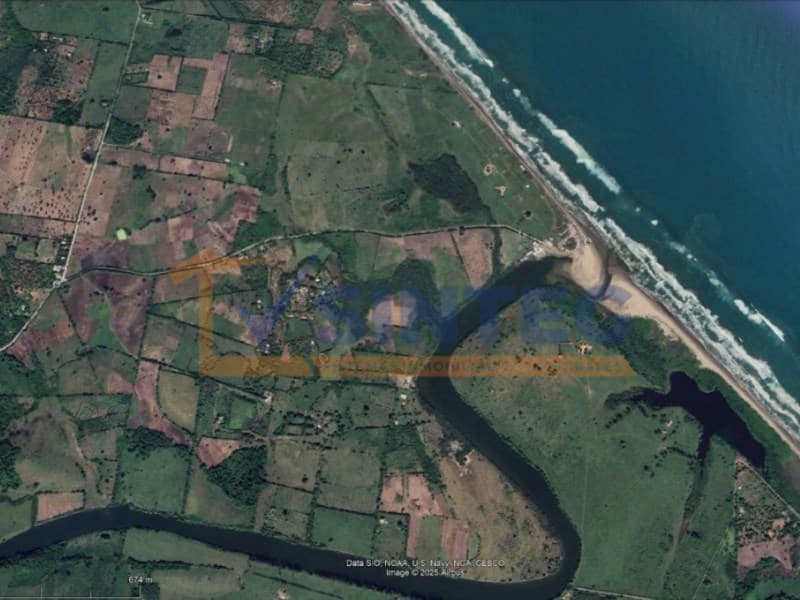 VENTA DE 7 HECTÁREAS CON RIACHUELO Y MUY CERCA DE LA PLAYA, TENIXTEPEC- RANCHO PLAYA, PAPANTLA, VERACRUZ., Tenixtepec - 1