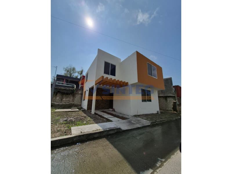 VENTA DE CASA DE 2 PLANTAS EN FRACCIONAMIENTO CONSTITUYENTES, POZA RICA,VERACRUZ, Yanga - 1