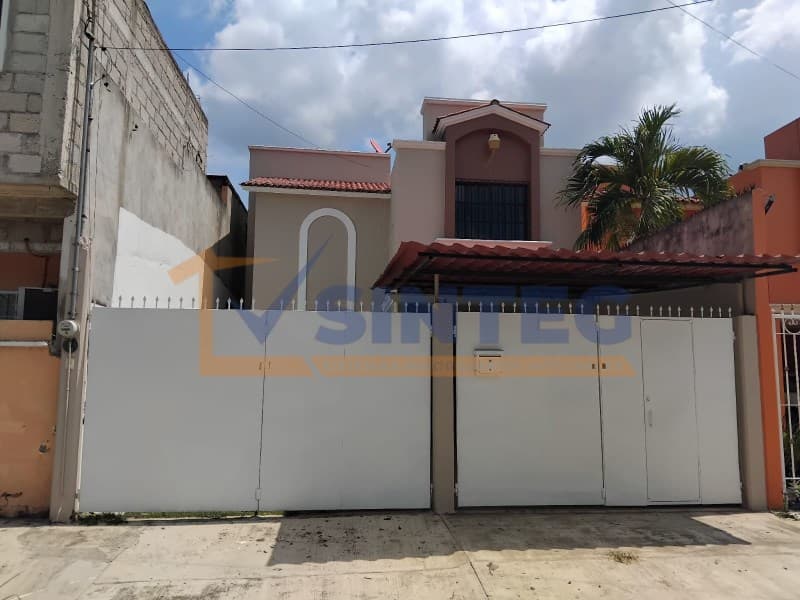 Hermosa Casa en Venta en Col. Chapultepec, Poza Rica, Veracruz., Chapultepec - 1