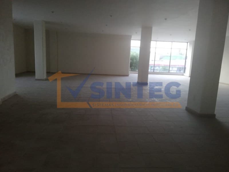 RENTA DE LOCALES COMERCIALES CON ENTRADA INDEPENDIENTE PRIMER Y SEGUNDA PLANTA COL. CAMACHO, POZA RICA VERACRUZ., Manuel Avila Camacho - 1