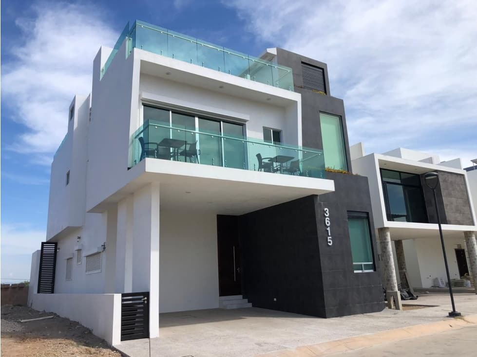 Casa en renta en Fraccionamiento Playa Brujas, Mazatlán - 1