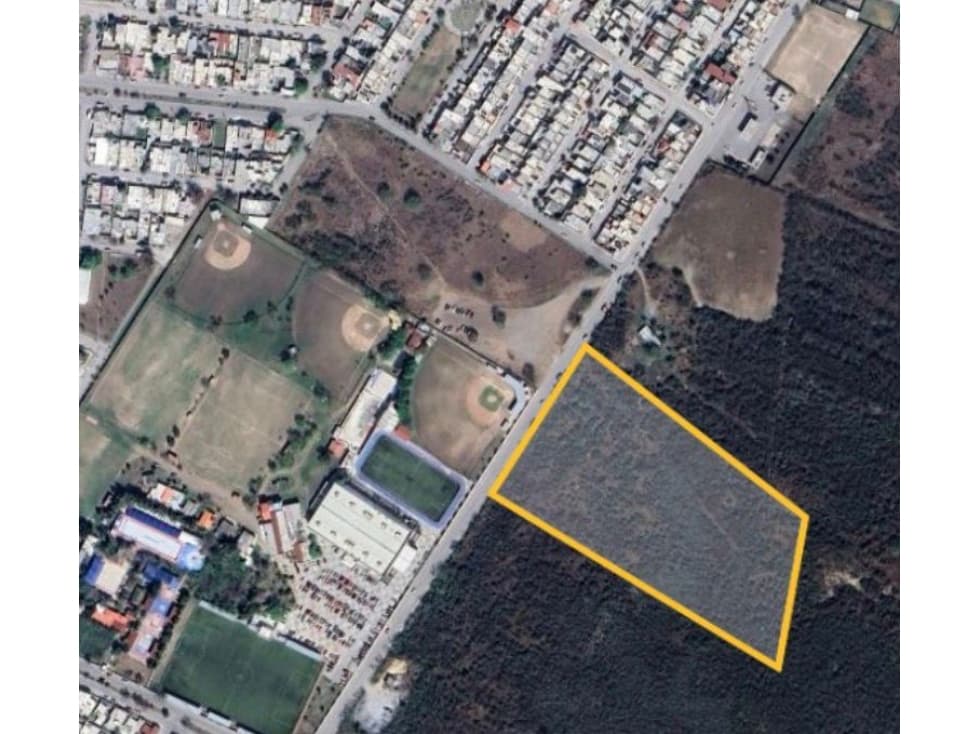 Terreno Comercial en Renta Cadereyta - Av. Benito Juárez - 1