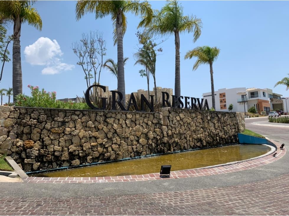 Lote En Venta En Gran Reserva Lomas De Angelopolis - 1