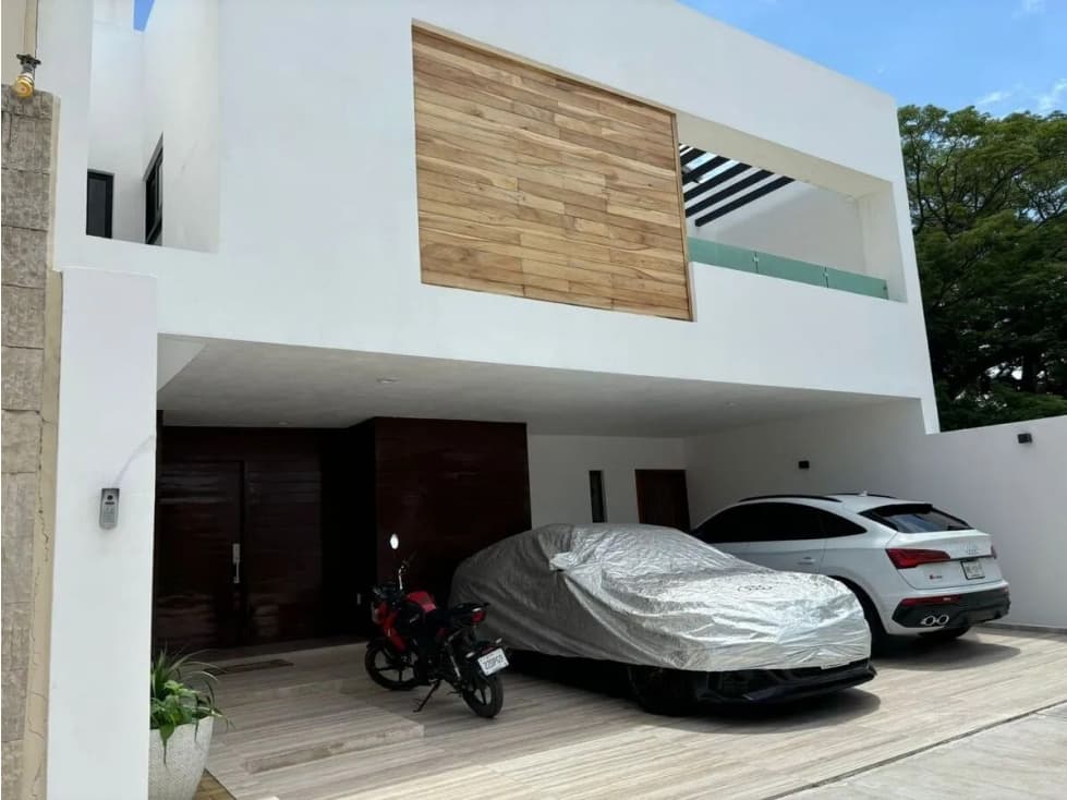 RESIDENCIA EN VENTA EN PRIVADA EL ROBLE - 1