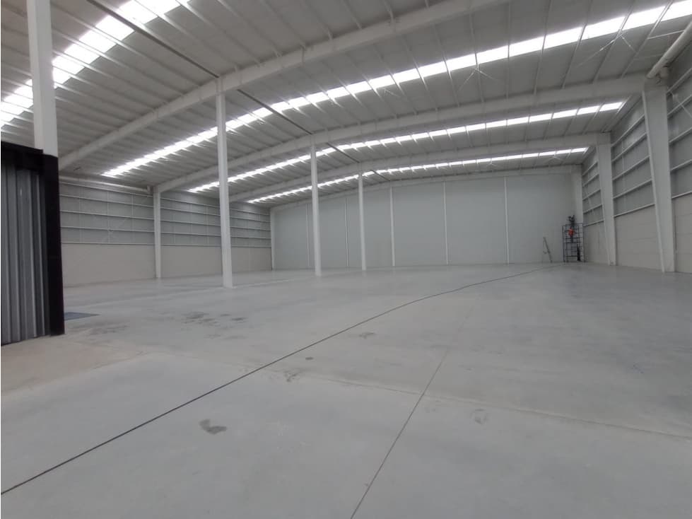 BODEGA EN RENTA LERMA 1,286 m2 PARQUE INDUSTRIAL - 1