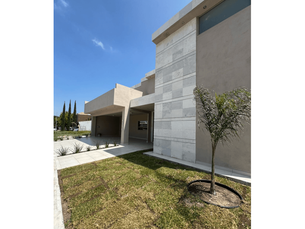 Casa en Venta con Alberca en San Patricio Plus, Saltillo Norte - 1