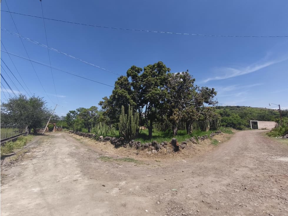 VENTA TERRENO EN ESQ. LA ESPERANZA (RINCON DE SAN ANDRES) SAHUAYO MICH - 1
