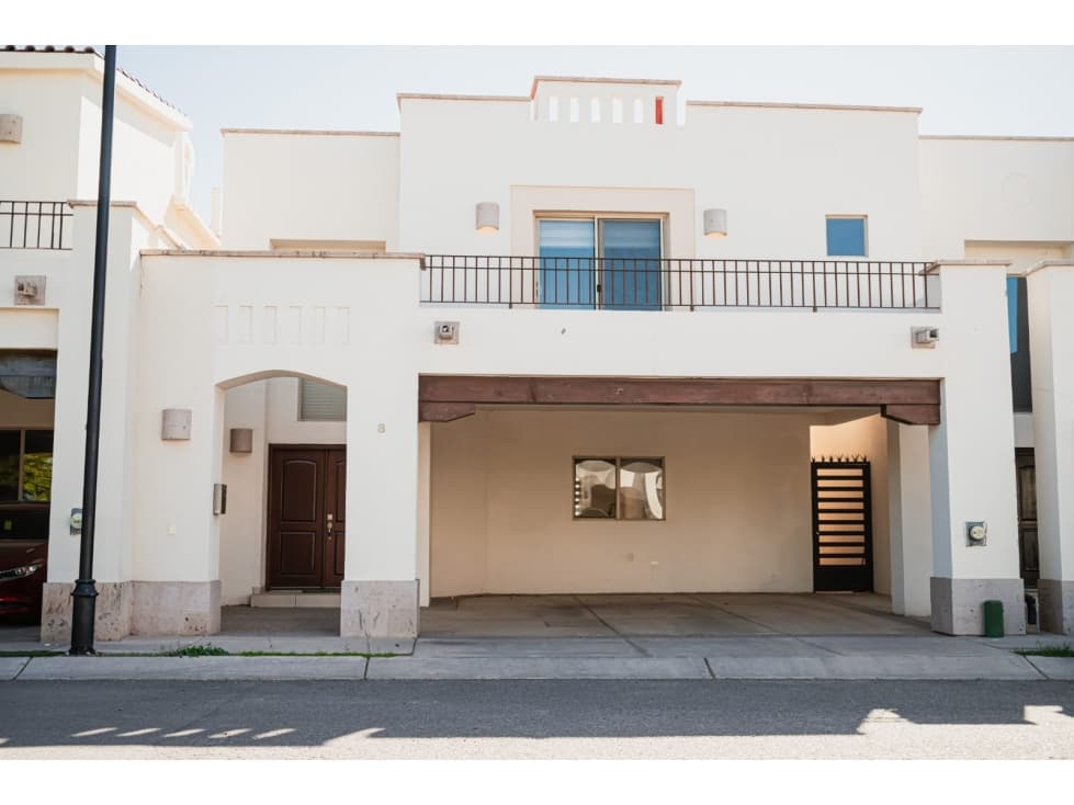 SE RENTA CASA EN LA ENCANTADA RESIDENCIAL - 1