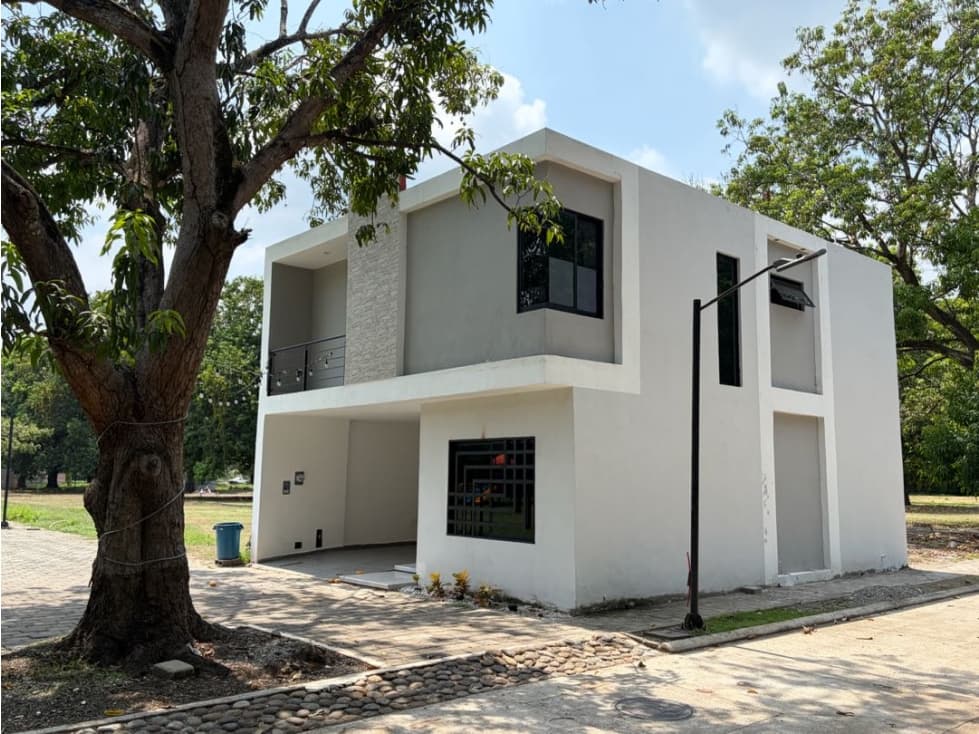 Hermosa casa equipada en Privada Las ánimas Tapachula, Chiapas - 1