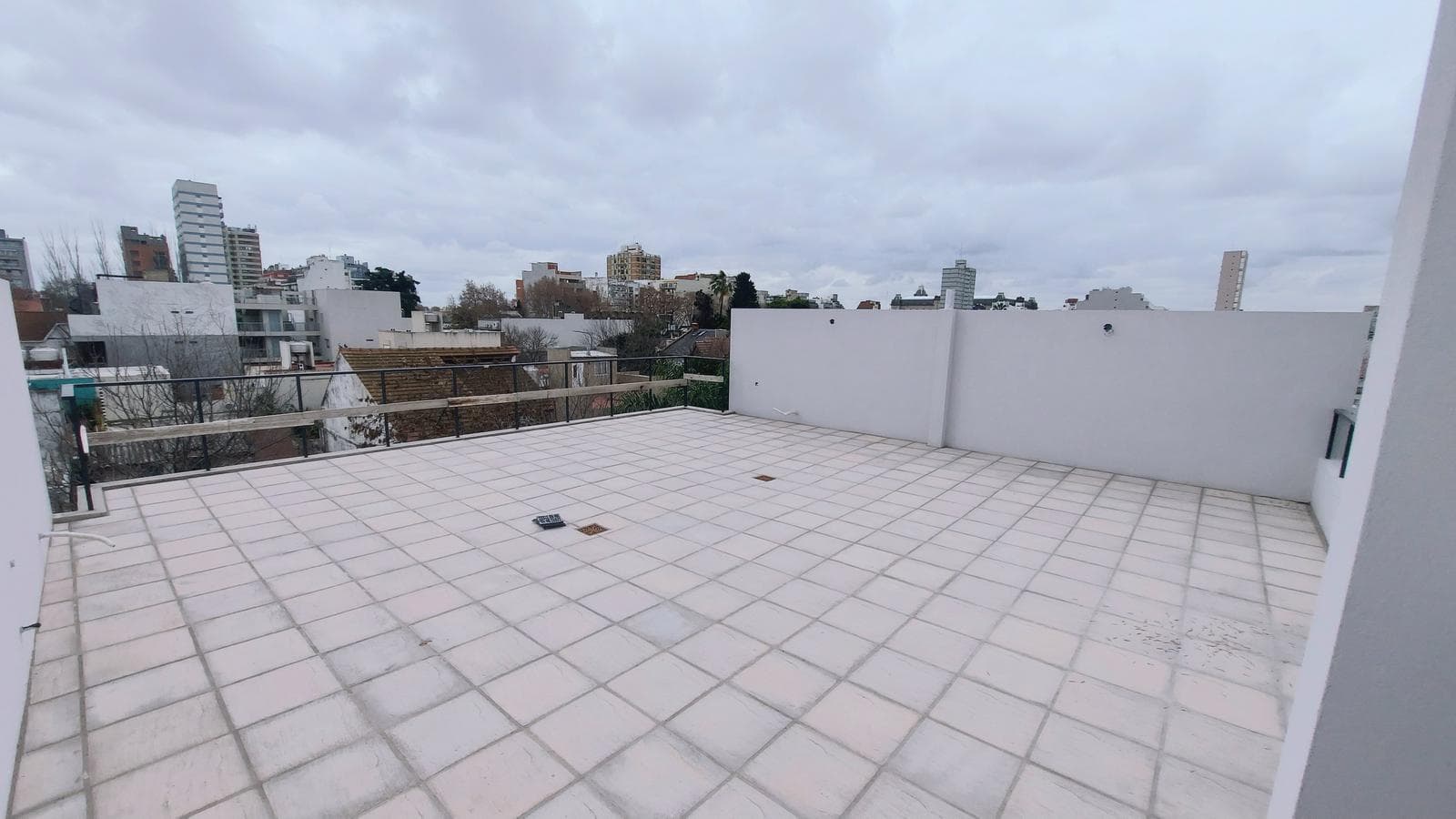 VENTA LOCAL EN VILLA DEVOTO - 1