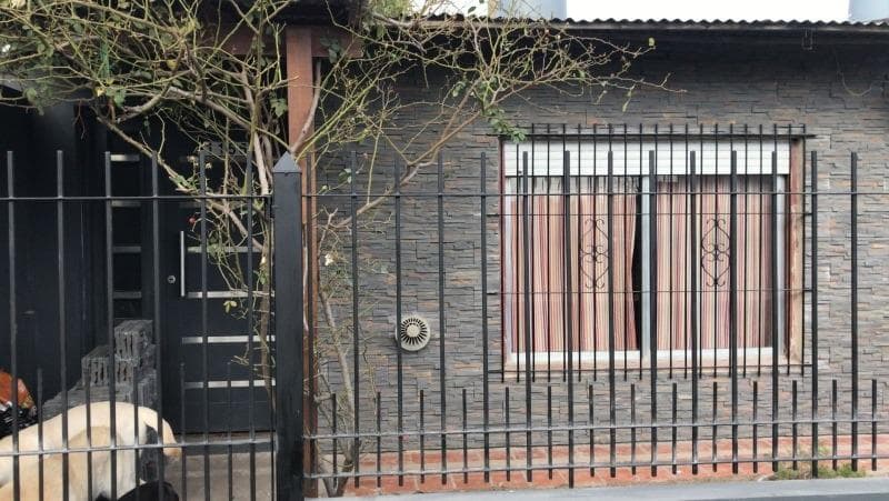 Casa en venta - 2 Dormitorios 1 Baño - 150 mts2 - San Miguel Del Monte - 1
