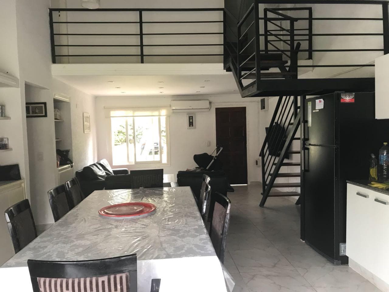 Casa en Círculo Hebreo - 1