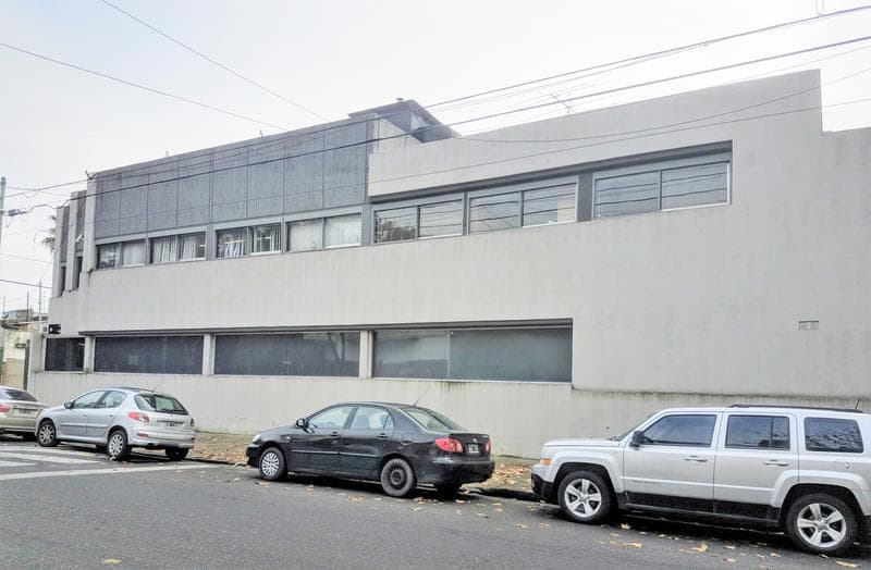 ALQUILER EDIFICIO Comercial Oficinas y cocheras DISTRITO de DISEÑO - 1