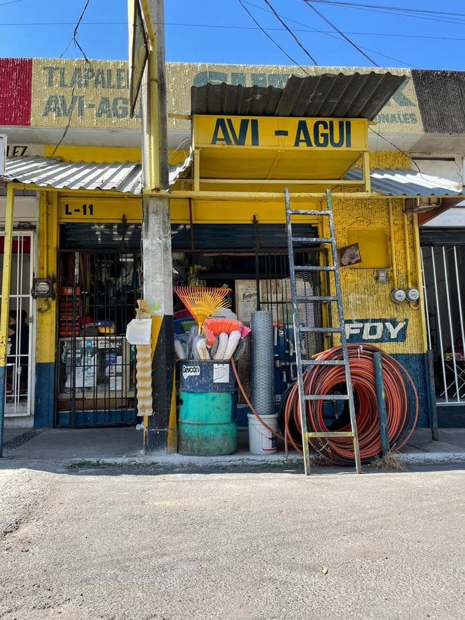 LOCAL EN VENTA EN LOMA DORADA TONALA JALISCO - 1