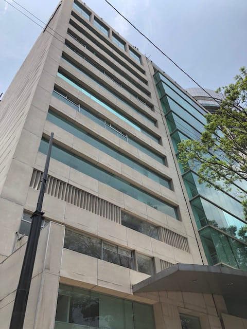 Edificio Comercial en renta en la Florida de 5,800 m2 - 1