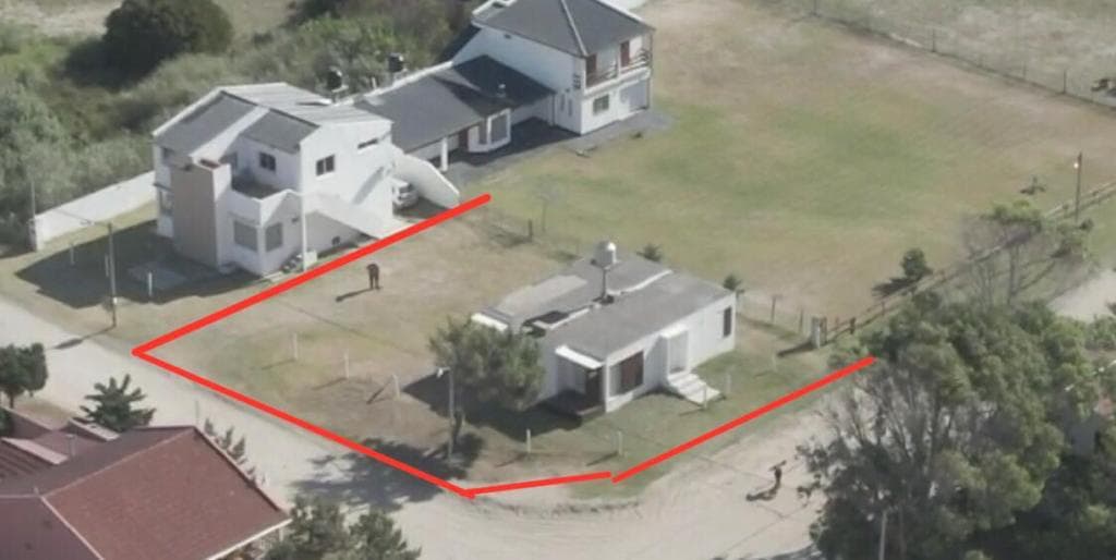 Casas a estrenar con planos aprobados para ampliación. 1 Cuadra del mar - 1