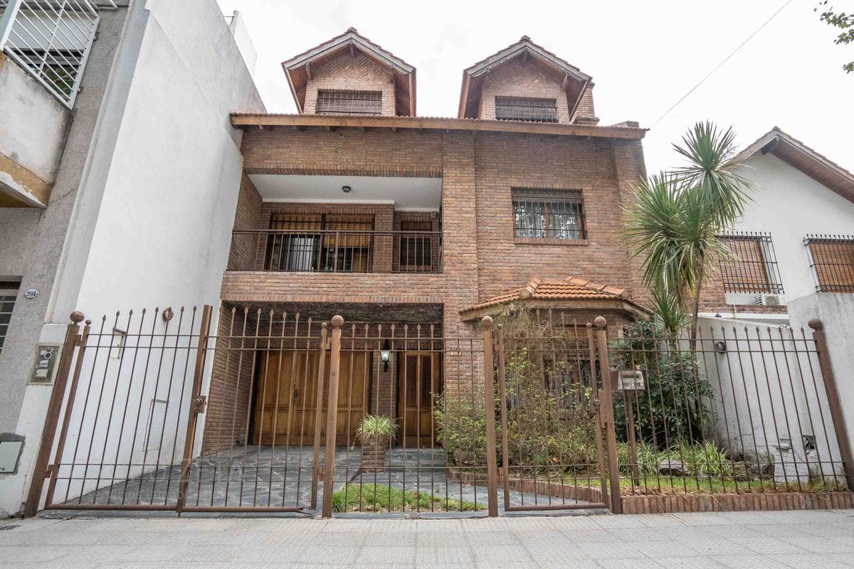 Casa en Villa Urquiza - 1